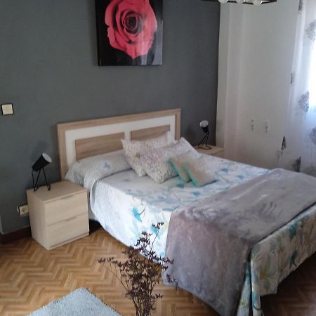 Estudio Acogedor Cercano Santander Y Proximo Al Aeropuerto Apartment มาลีอันโย ภายนอก รูปภาพ
