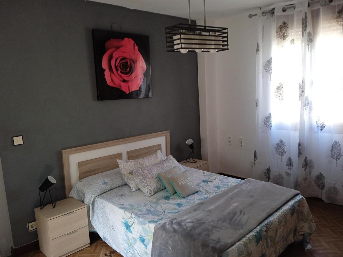 Estudio Acogedor Cercano Santander Y Proximo Al Aeropuerto Apartment มาลีอันโย ภายนอก รูปภาพ