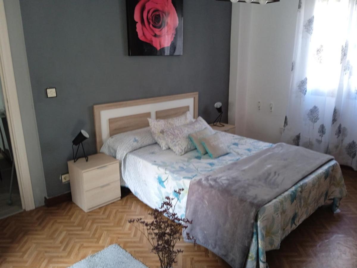 Estudio Acogedor Cercano Santander Y Proximo Al Aeropuerto Apartment มาลีอันโย ภายนอก รูปภาพ